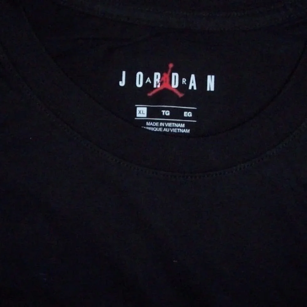 Jordan Nike Air Jumpman Graphic T-Shirt Mens XL Black Red White Short Sleeve Tee